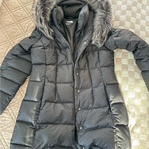 The North Face Women’s Black Quilted Down Puffer with Faux Fur Hood